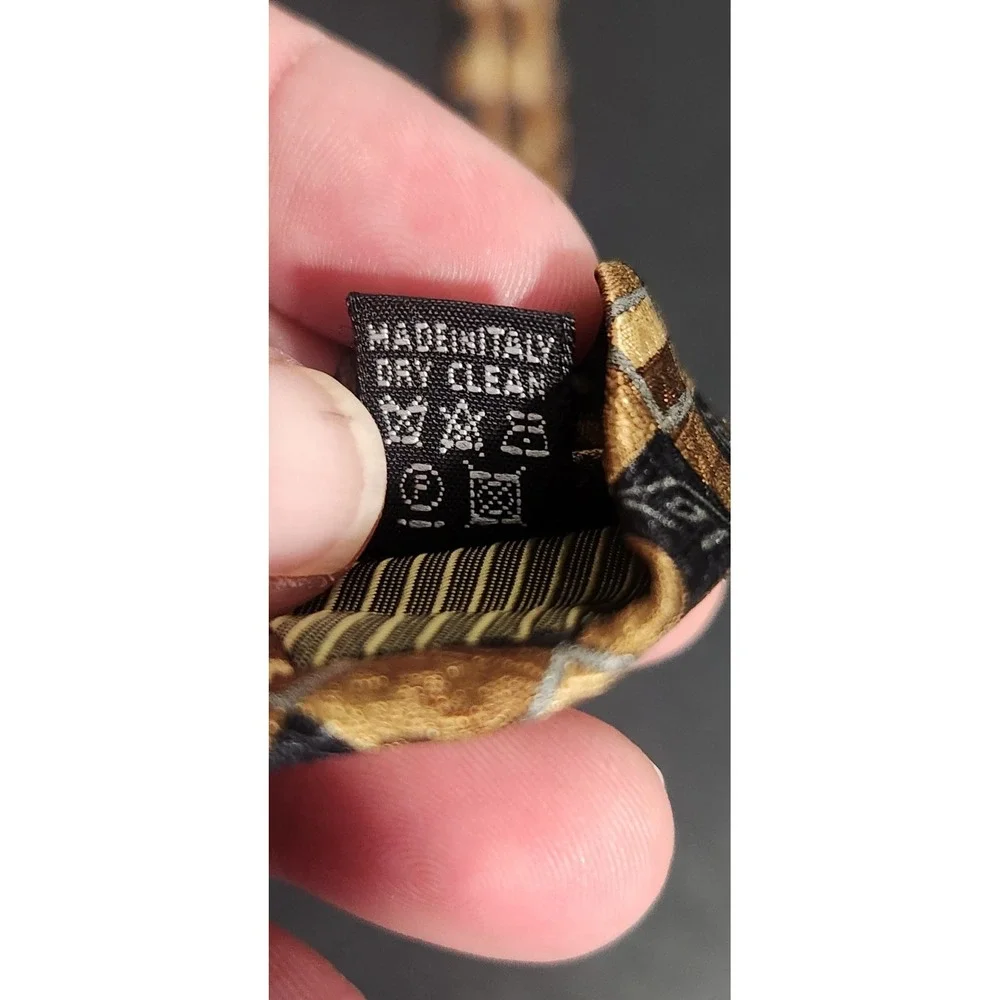 BACI Made in Italy Tie Geometric Gold Black 62